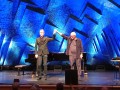 Jo Barnikel (links), Konstantin Wecker (rechts), Ludwigsburg, 03. April 2025. Bild: Sergej Perelman